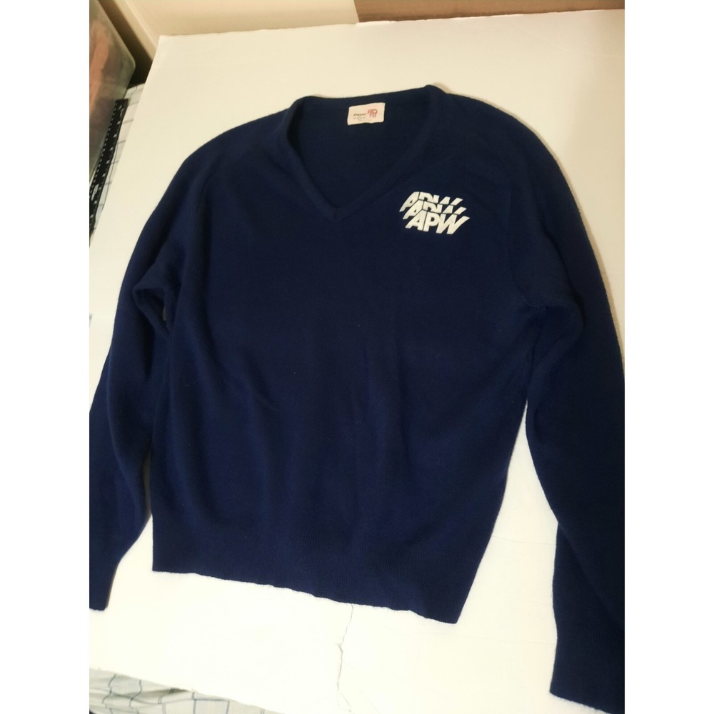 King Louie Pro Fit XL V Neck Sweater Pullover Blue Orlon Acrylic Vintage APW